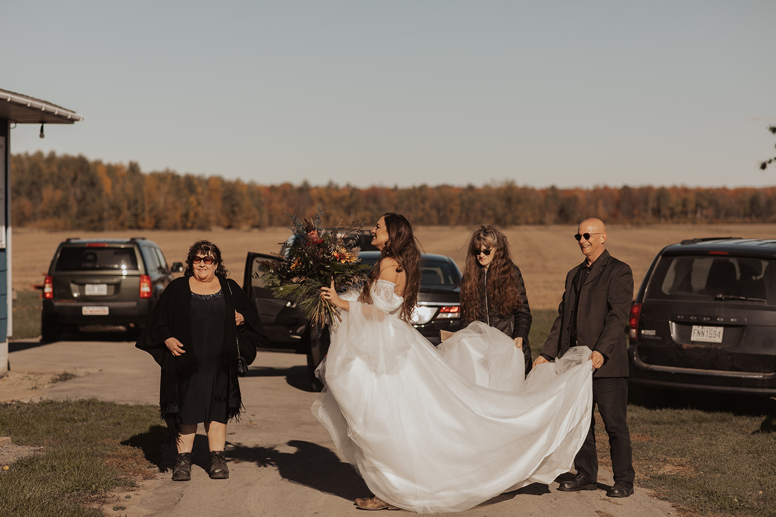 Unique Elopement with a Boho, Countryside Flair and a Helicopter Ride Unique Elopement with a Boho, Countryside Flair and a Helicopter Ride