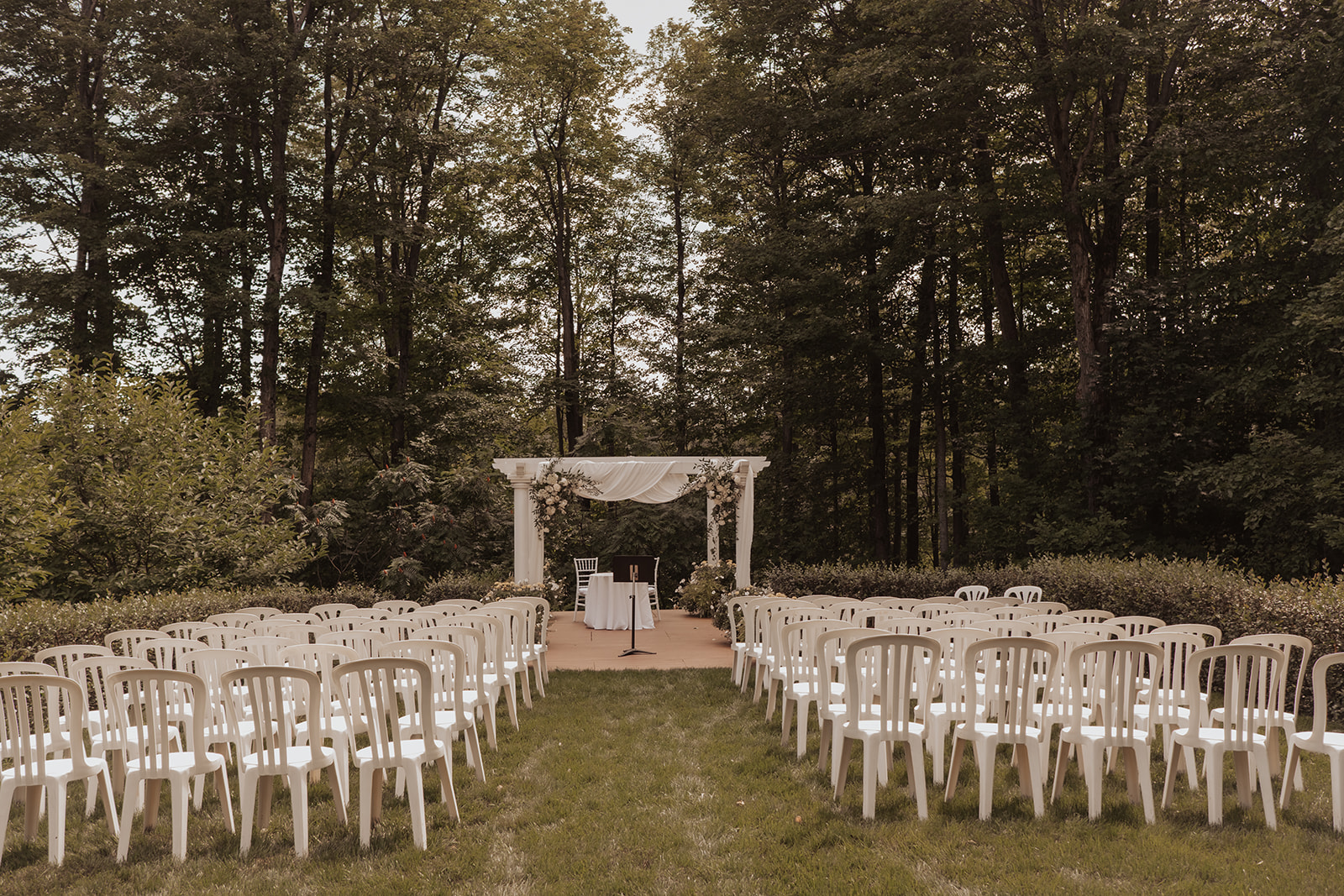 The Best Intimate Wedding Venues Near Montreal